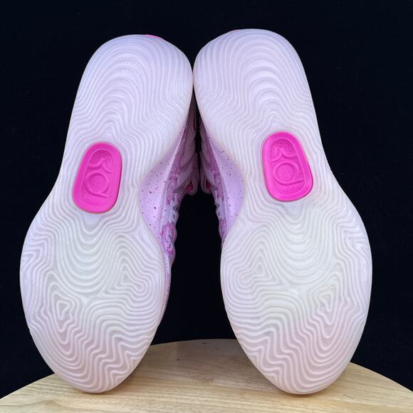 Nike KD 18 NRG Aunt Pearl Pink Foam Fuchsia Sneakers HV1997-600 Men\'s Size 9